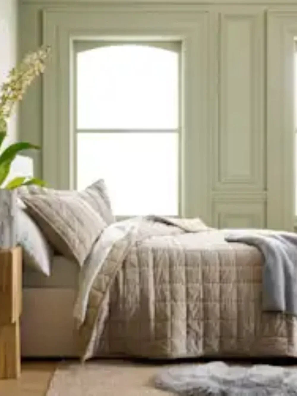 QUINCE Velvet Box Quilt KING and 2 KING Box Quilted Pillow Shams -  Tan -  NEW